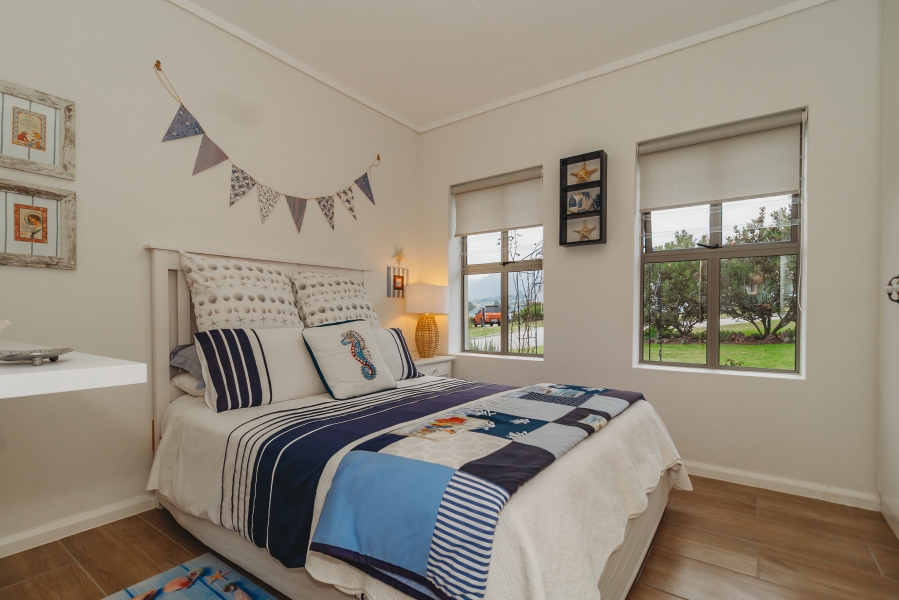 4 Bedroom Property for Sale in Mont Fleur Mountain Estate Western Cape